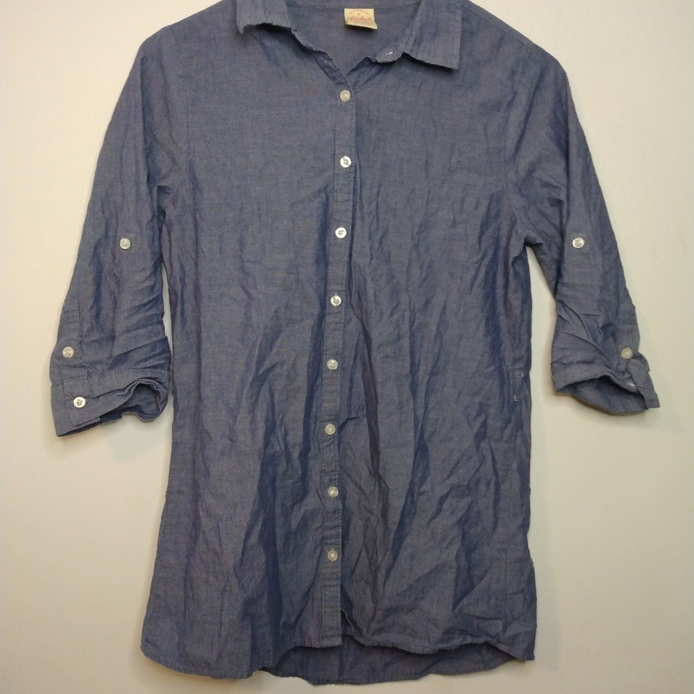 Button up Tshirt
